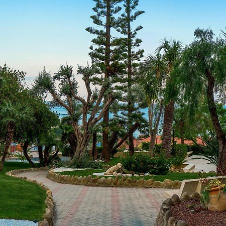 Hotel Villa Levi Сан Ремо Екстериор снимка
