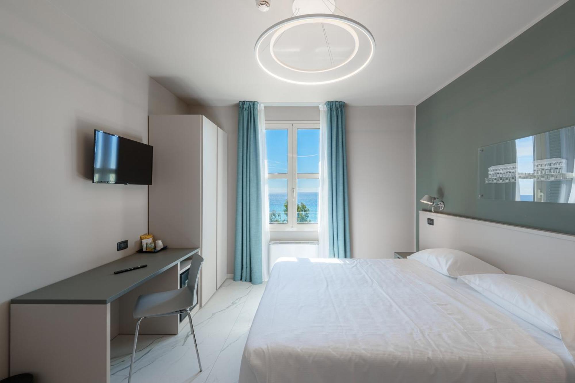 Hotel Villa Levi Сан Ремо Екстериор снимка