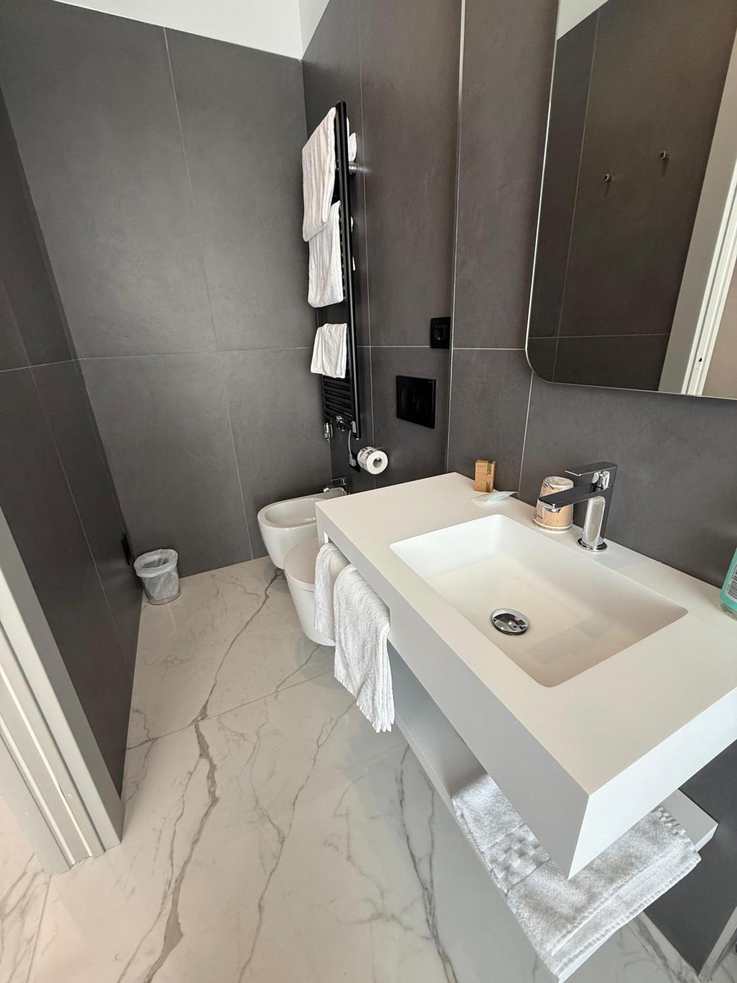Hotel Villa Levi Сан Ремо Екстериор снимка